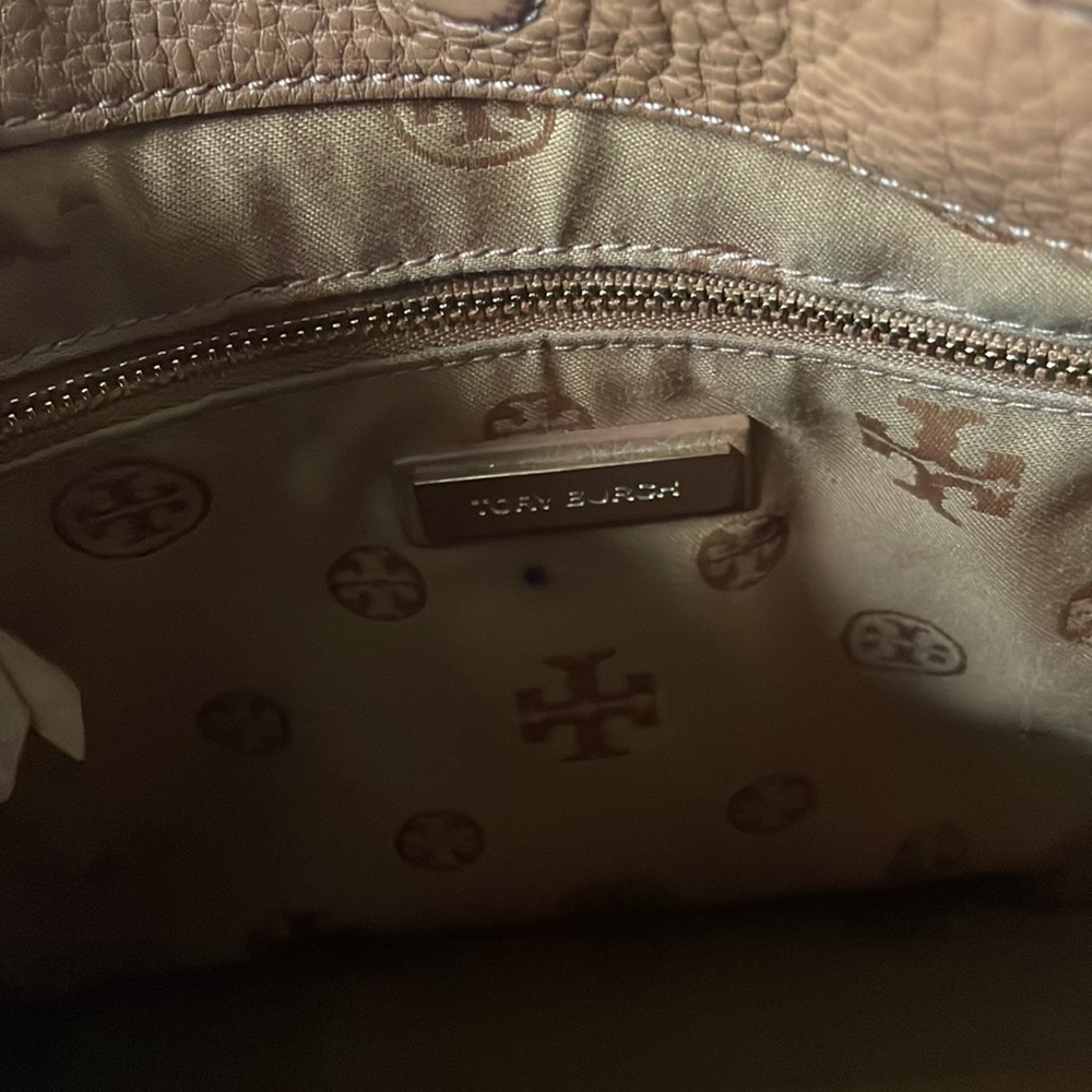 Tory Burch Bag! - Picture 12 of 15